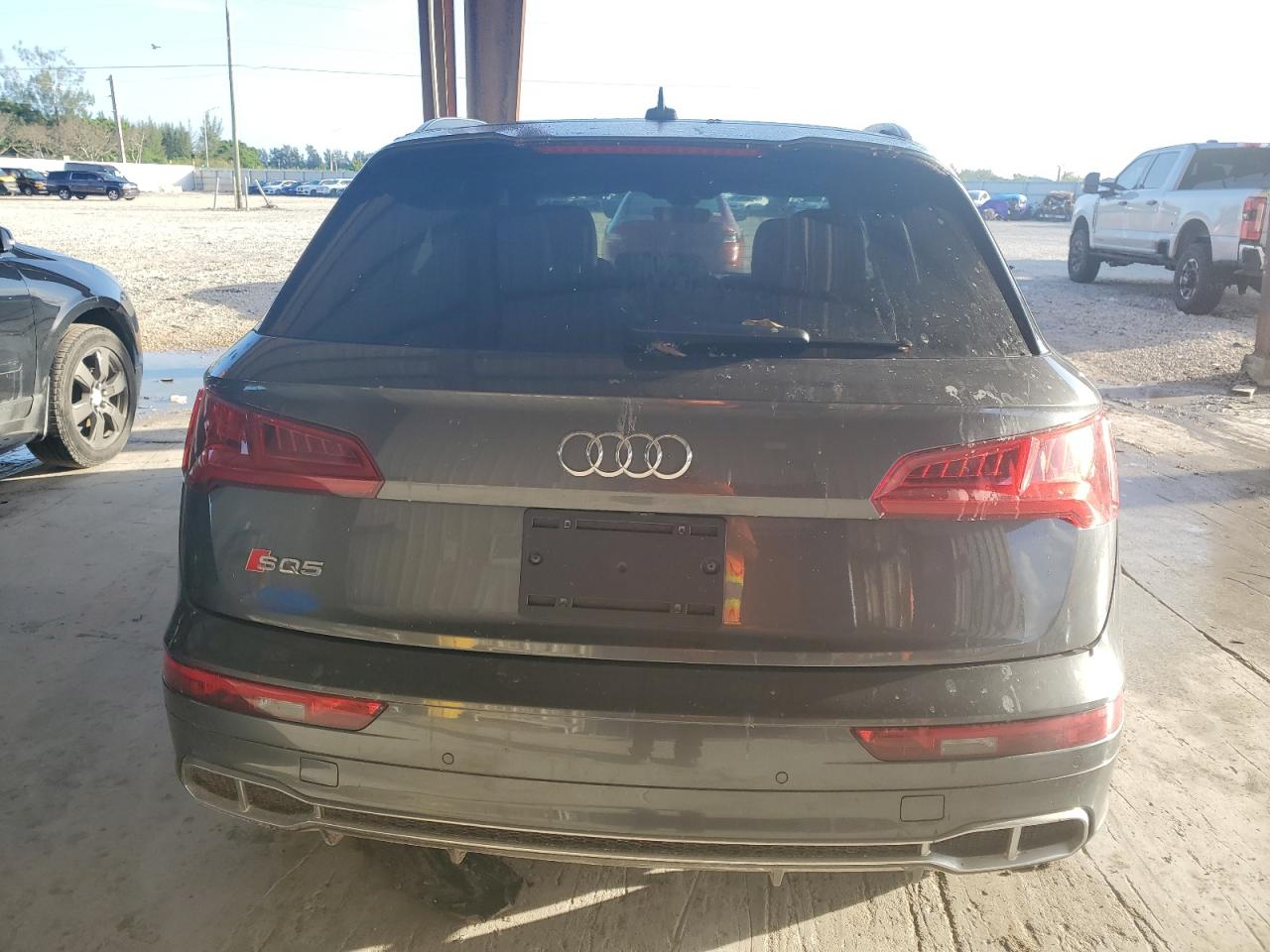 WA1C4AFY8K2046407 2019 Audi Sq5 Prestige
