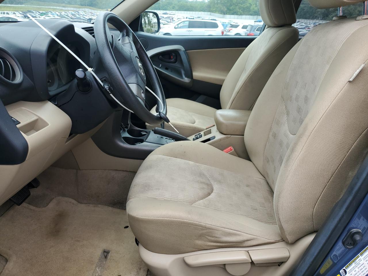 2T3ZF4DV1BW096934 2011 Toyota Rav4