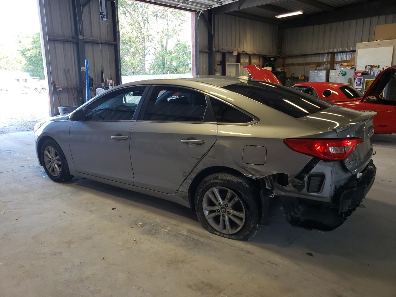 Lot #2699062870 2015 HYUNDAI SONATA SE