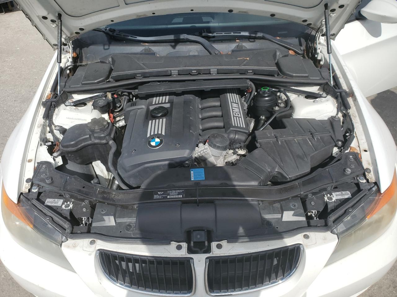 WBAVA33577KX75449 2007 BMW 328 I