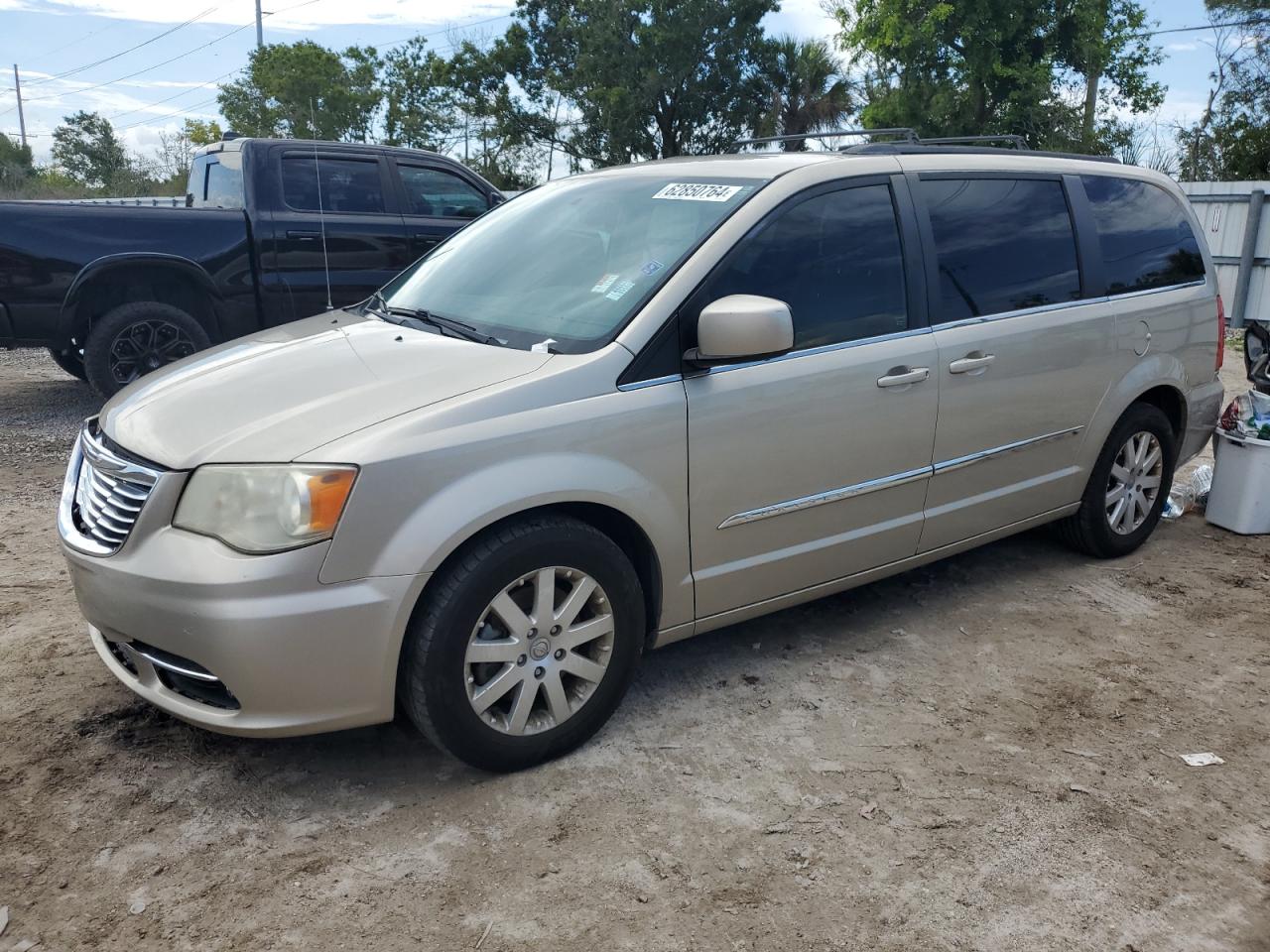  Salvage Chrysler Minivan