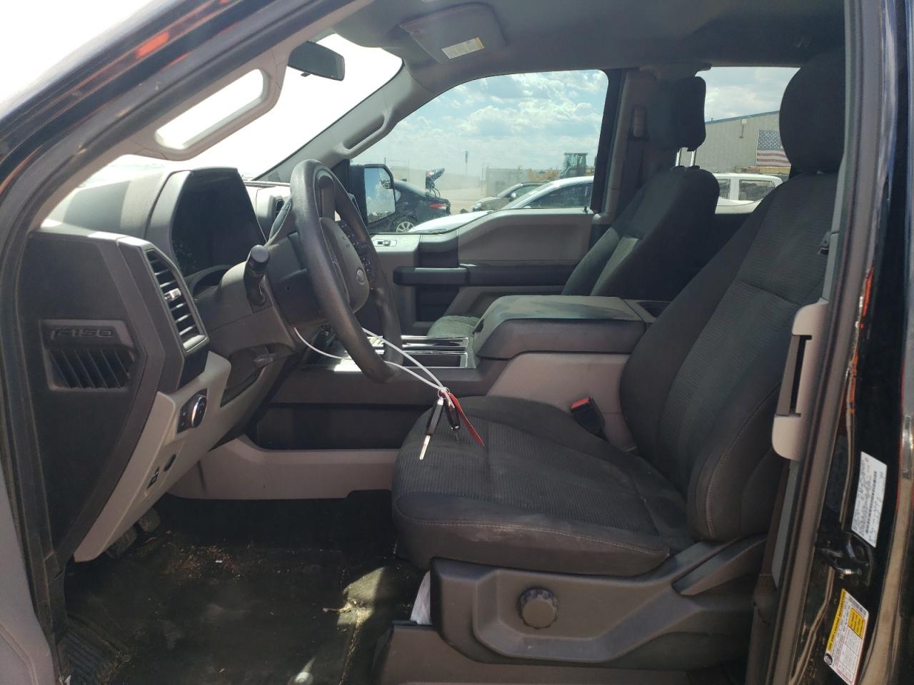 1FTFX1E52JKC50734 2018 Ford F150 Super Cab