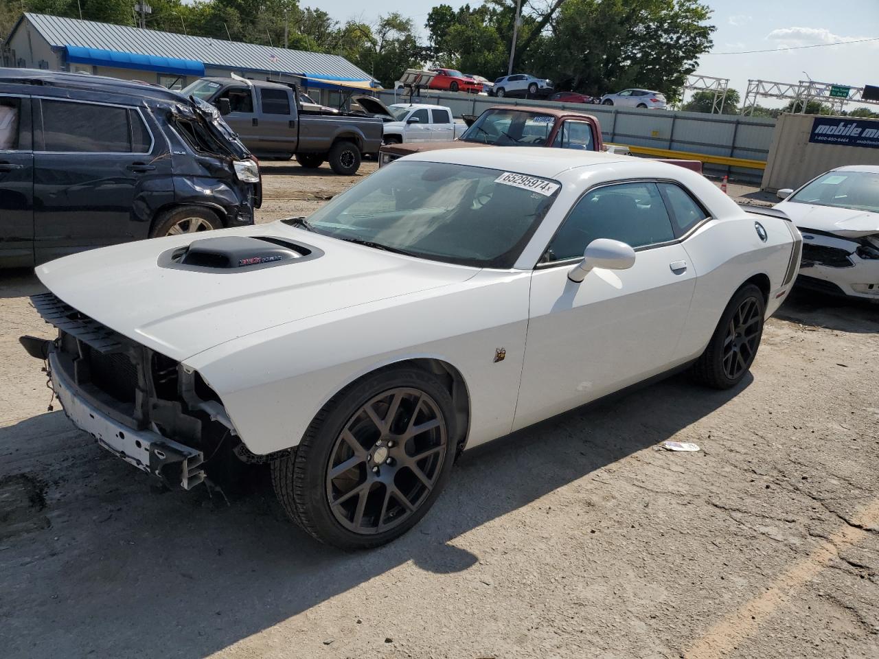 Lot #2876961635 2016 DODGE CHALLENGER