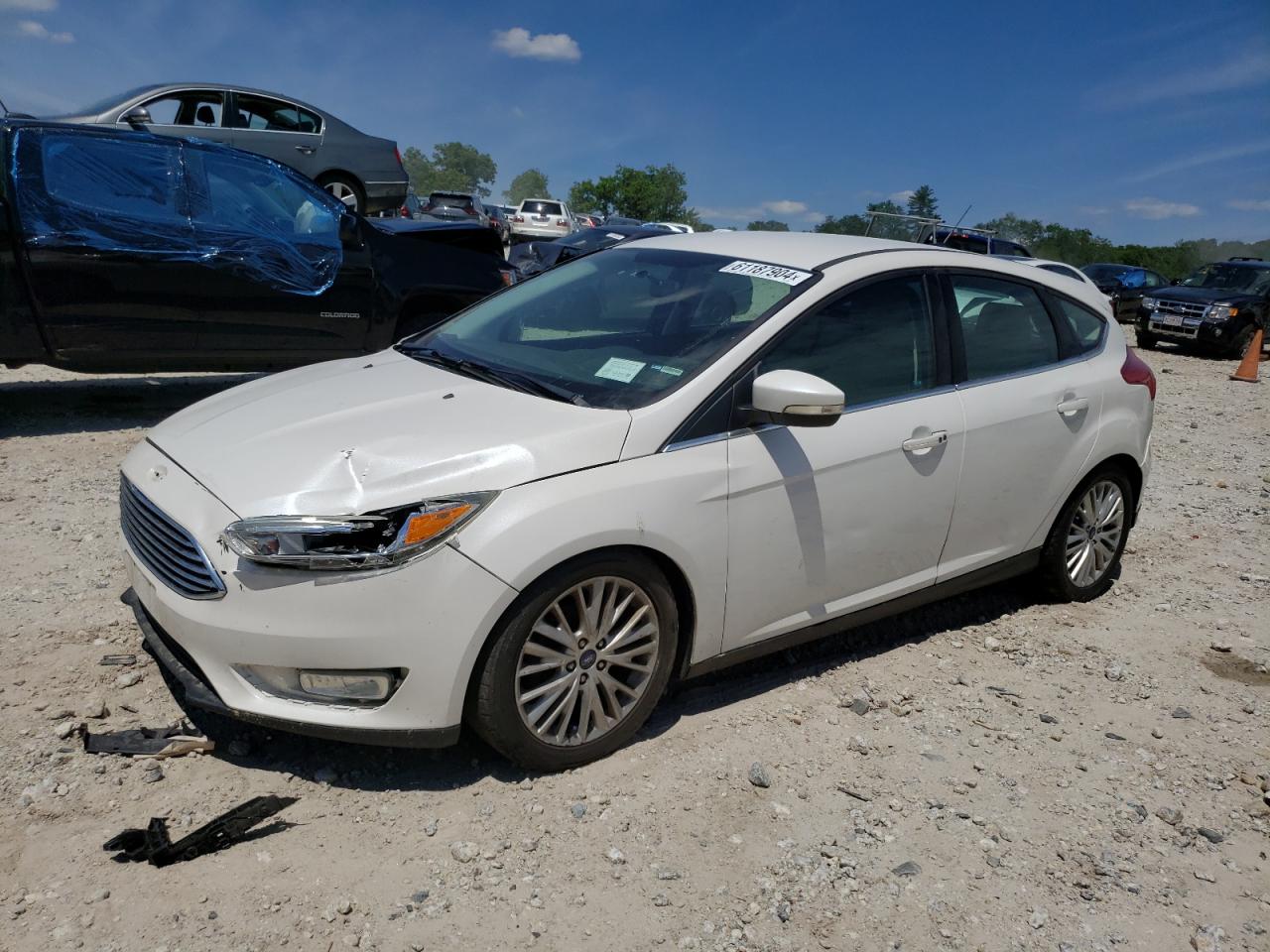 1FADP3N22GL332707 2016 Ford Focus Titanium