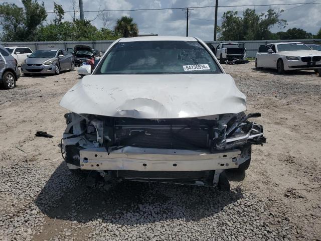 VIN 4T1G11AK6LU369150 2020 Toyota Camry, SE no.5