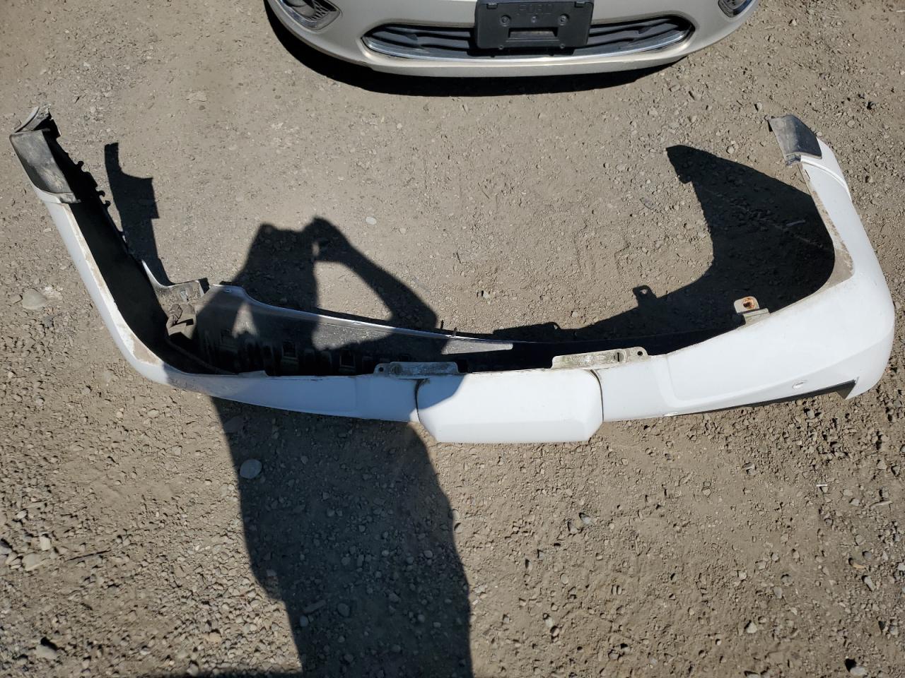 1GNSKBE05BR400682 2011 Chevrolet Tahoe K1500 Lt