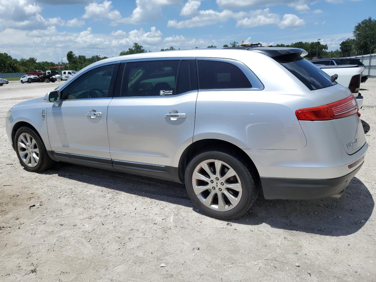 2LMHJ5FK7DBL58092 2013 Lincoln Mkt