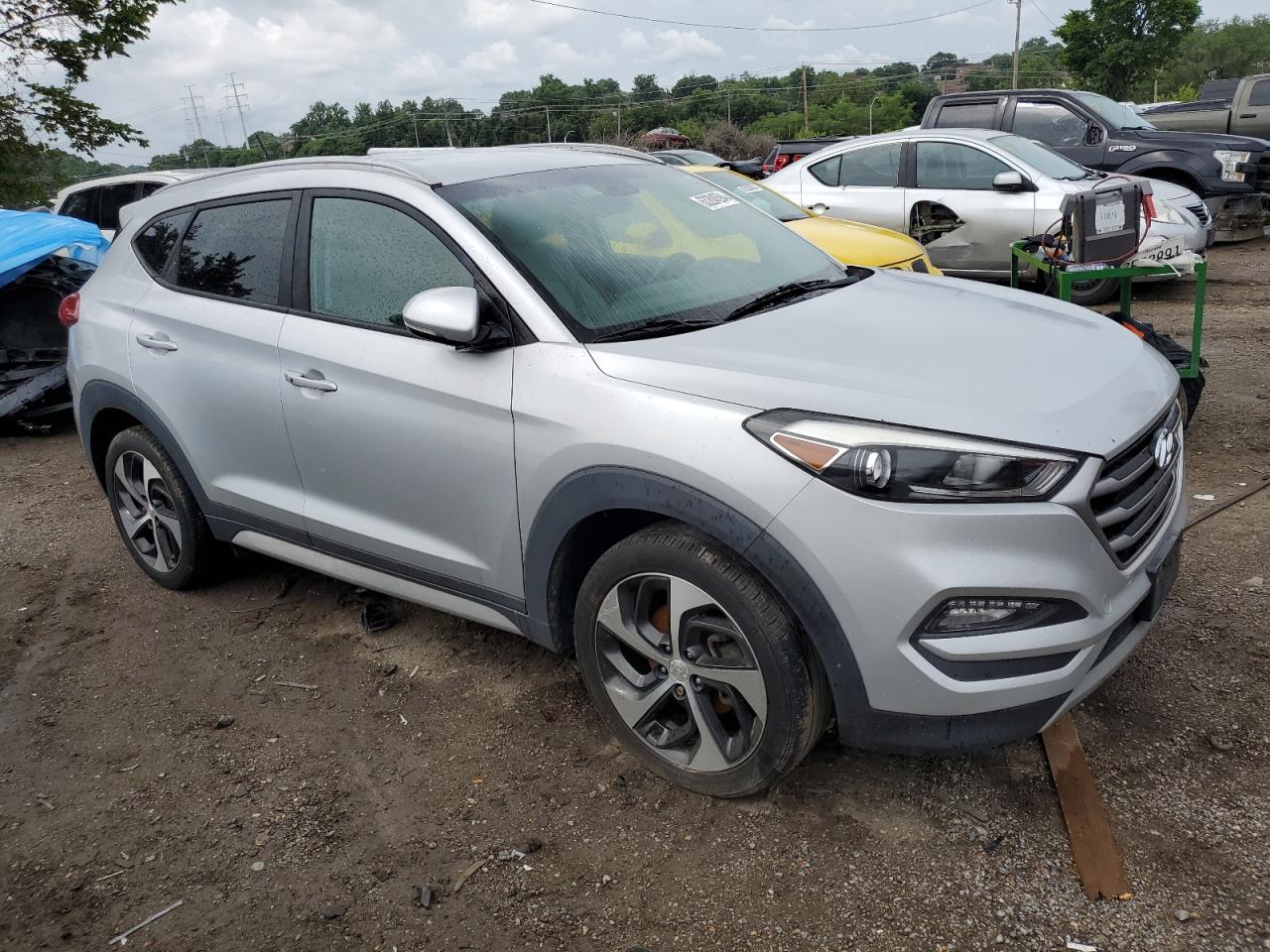 2017 Hyundai Tucson Limited vin: KM8J3CA29HU592480