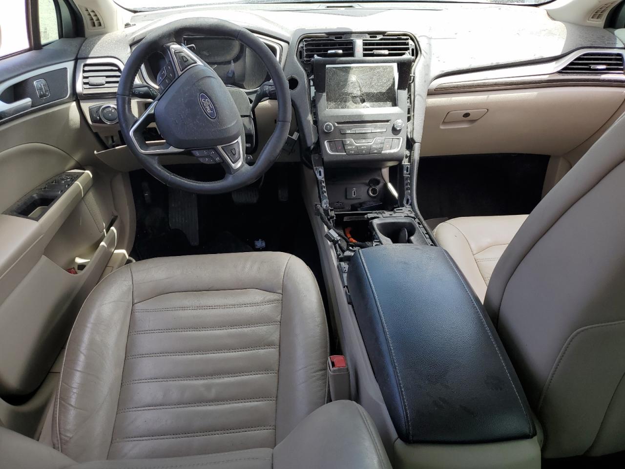 3FA6P0HD6JR204872 2018 Ford Fusion Se