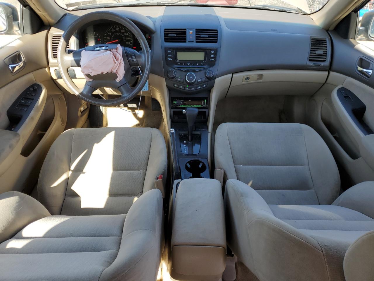 1HGCM56485A120429 2005 Honda Accord Lx