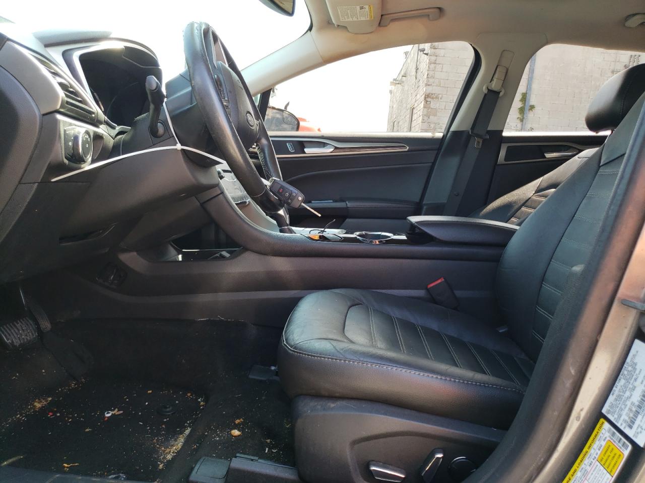 1FA6P0HD1E5406141 2014 Ford Fusion Se