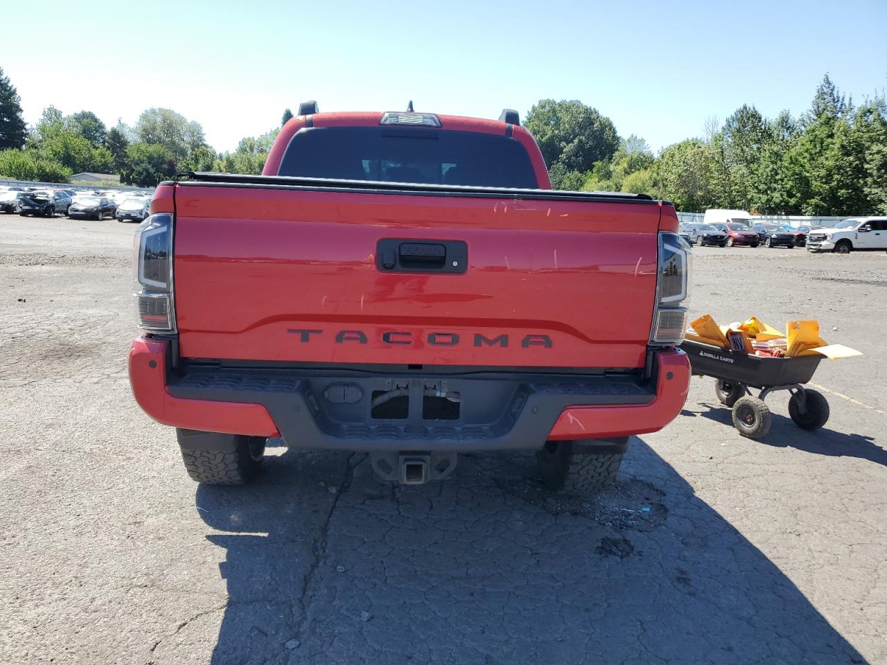 Lot #2841039611 2017 TOYOTA TACOMA DOU