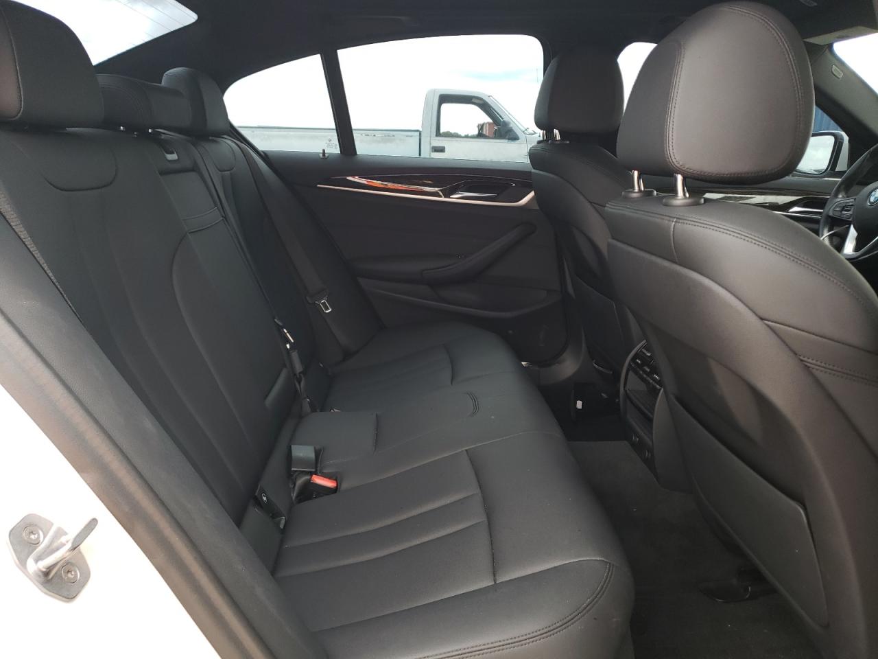 WBAJA5C50KWW31432 2019 BMW 530 I