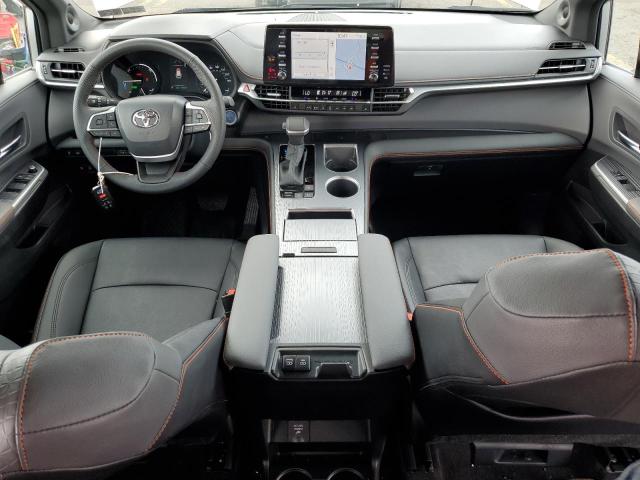 2024 TOYOTA SIENNA XSE - 5TDDSKFC2RS132969