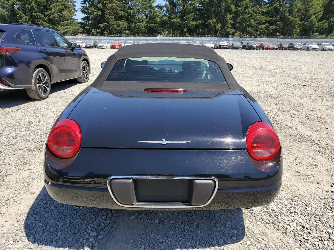 1FAHP60A03Y107880 2003 Ford Thunderbird