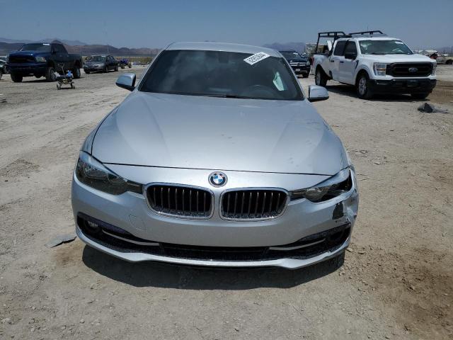 VIN WBA8B9C50HK675952 2017 BMW 3 Series, 330 I no.5