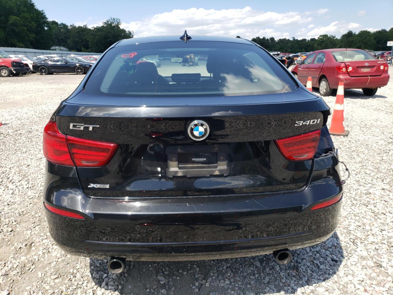 WBA8Y3C55HG450778 2017 BMW 340 Xigt