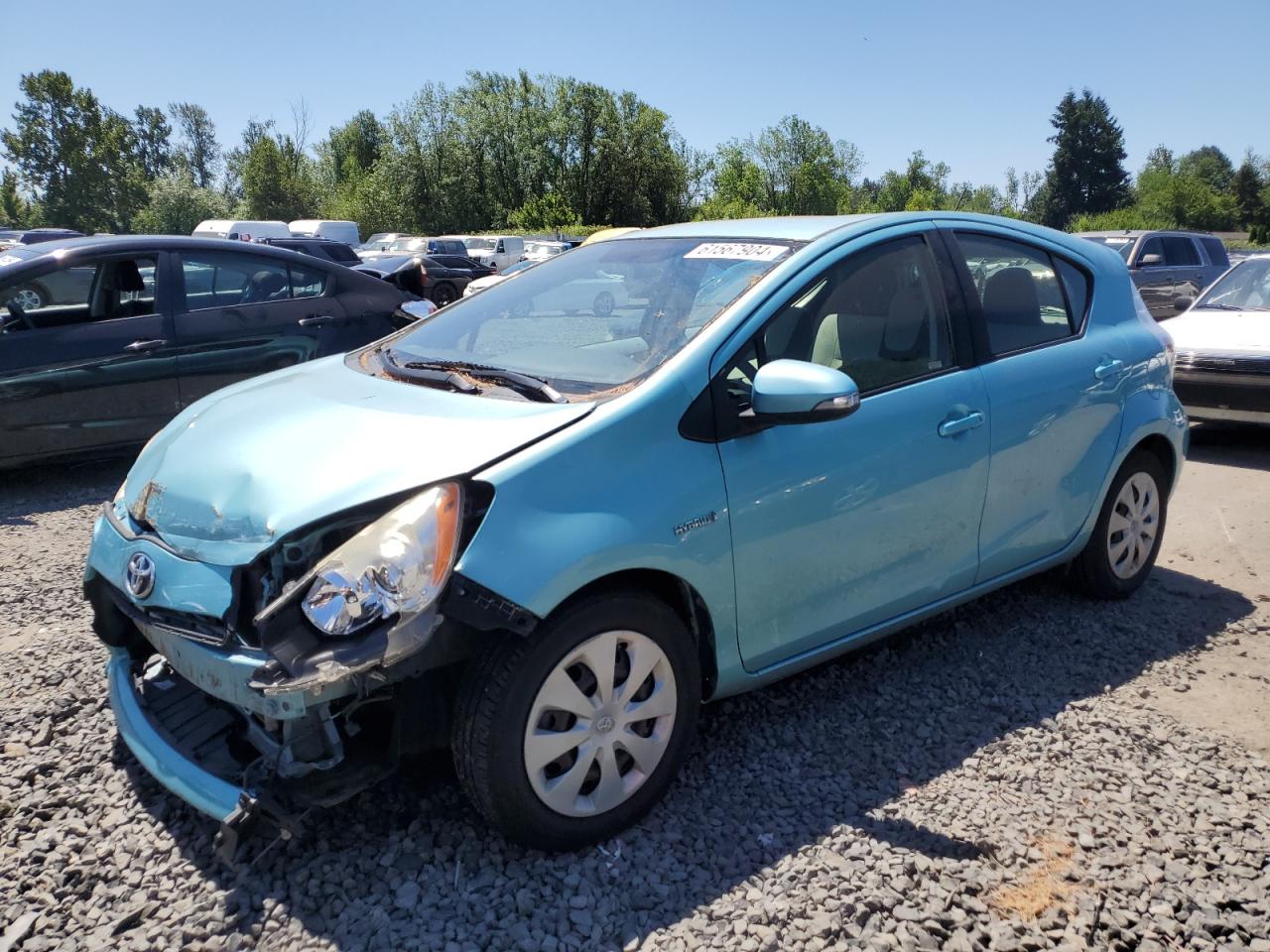 2013 Toyota Prius C vin: JTDKDTB39D1050028