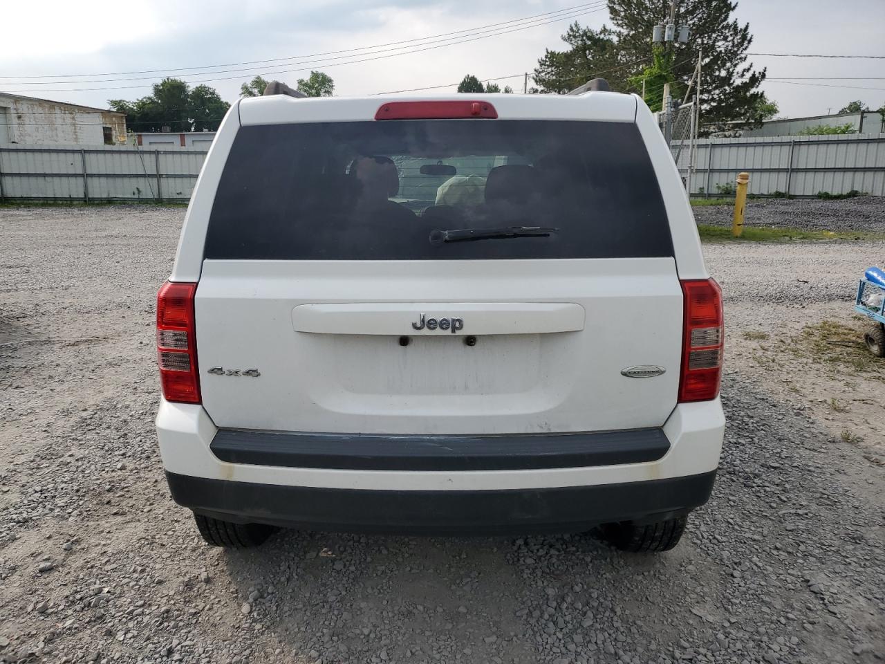 1C4NJRFB3ED760150 2014 Jeep Patriot Latitude 1C4NJRFB3ED760150 2014 Jeep Patriot Latitude