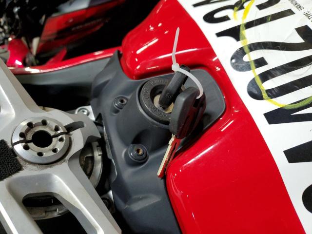 2021 DUCATI PANIGALE V ZDMHAATW7MB004759