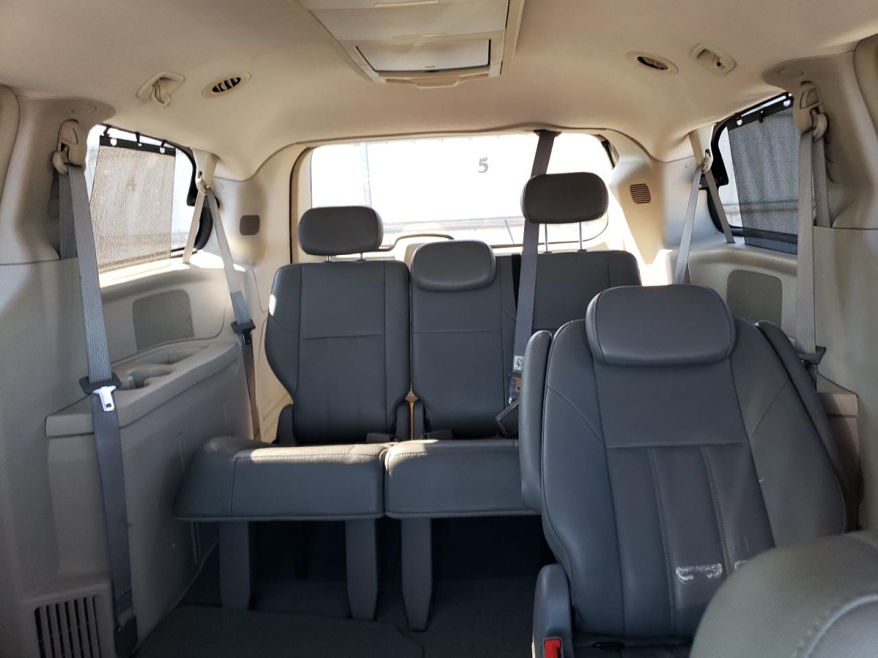 2A8HR54P48R650621 2008 Chrysler Town & Country Touring