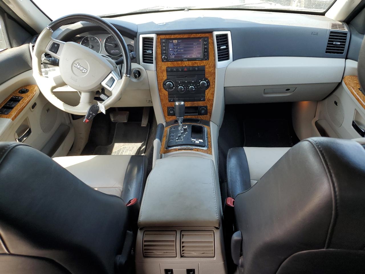 1J4RR5GTXAC111692 2010 Jeep Grand Cherokee Limited