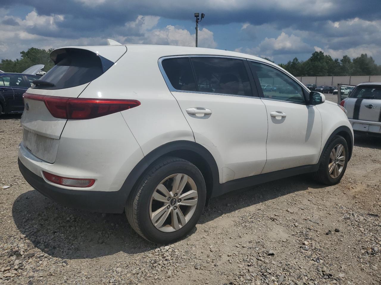 2018 Kia Sportage Lx vin: KNDPM3AC9J7448985