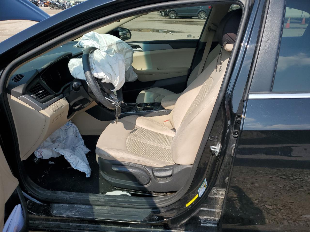 5NPE24AF5JH621202 2018 Hyundai Sonata Se