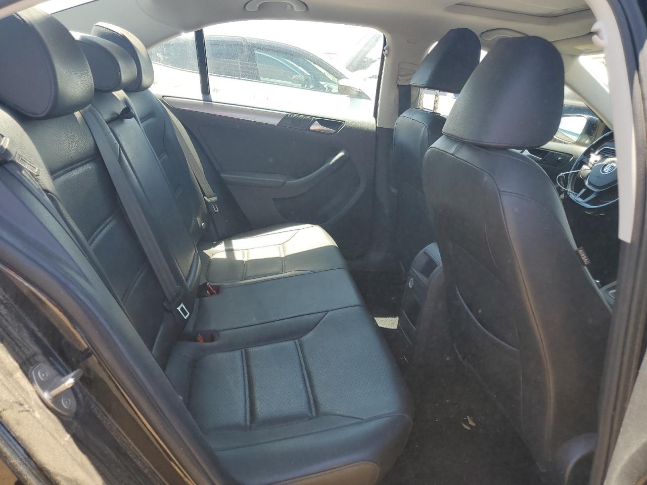 3VWDB7AJ5HM416014 2017 Volkswagen Jetta Se