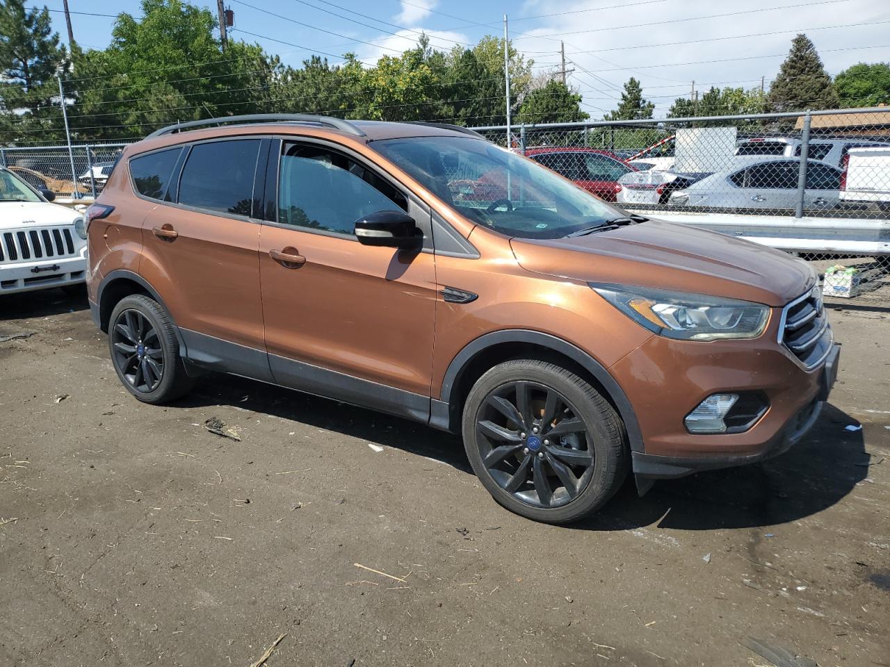 2017 Ford Escape Titanium vin: 1FMCU9JDXHUC67847