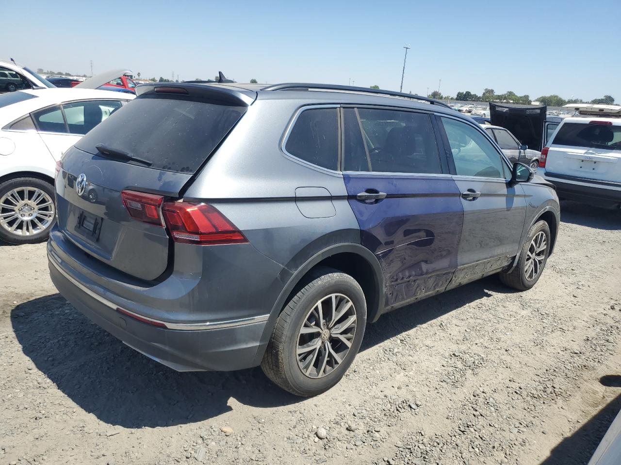 3vv3b7ax9lm034565 3VV3B7AX9LM034565 2020 Volkswagen Tiguan Se