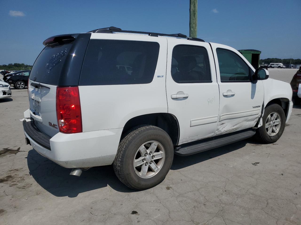 1GKS2CE07DR338479 2013 GMC Yukon Slt