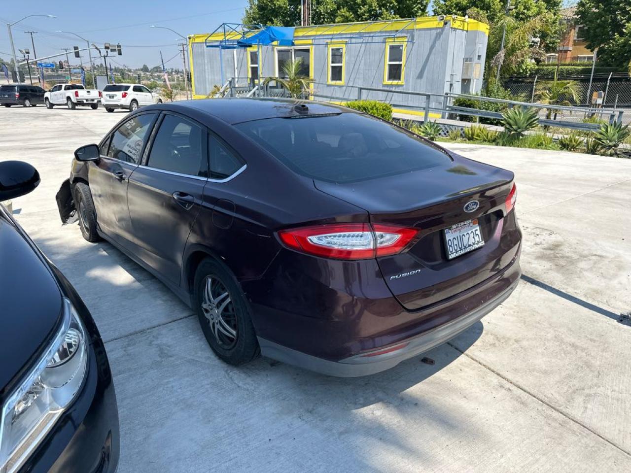 2013 Ford Fusion S vin: 3FA6P0G76DR325398