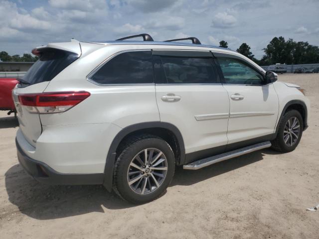 2019 Toyota Highlander Se VIN: 5TDJZRFH2KS613748 Lot: 63335944