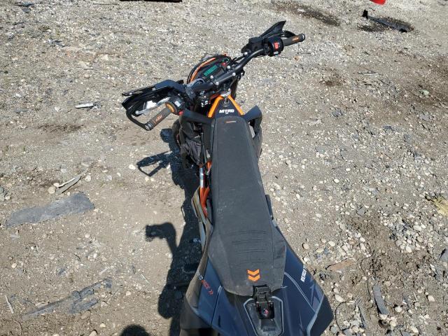 2021 KTM 690 SMC R VBKLSV401MM709807