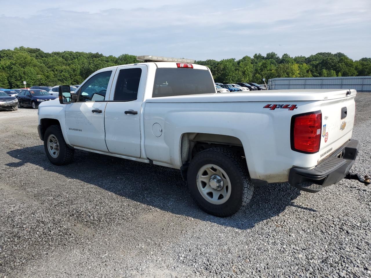 2018 Chevrolet Silverado K1500 vin: 1GCVKNEC1JZ303740