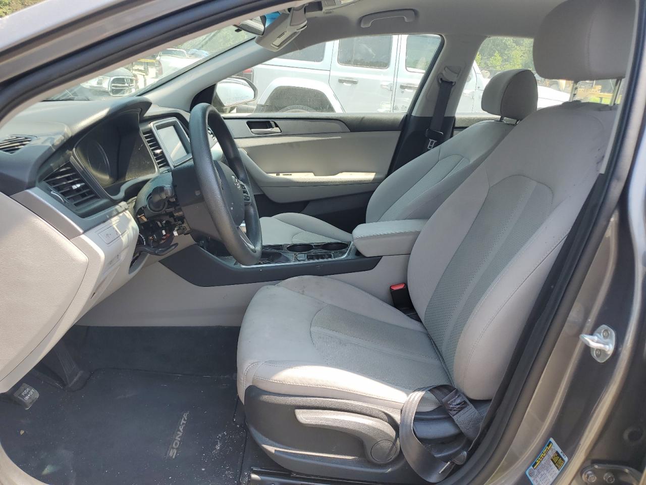 5NPE24AF2JH641956 2018 Hyundai Sonata Se