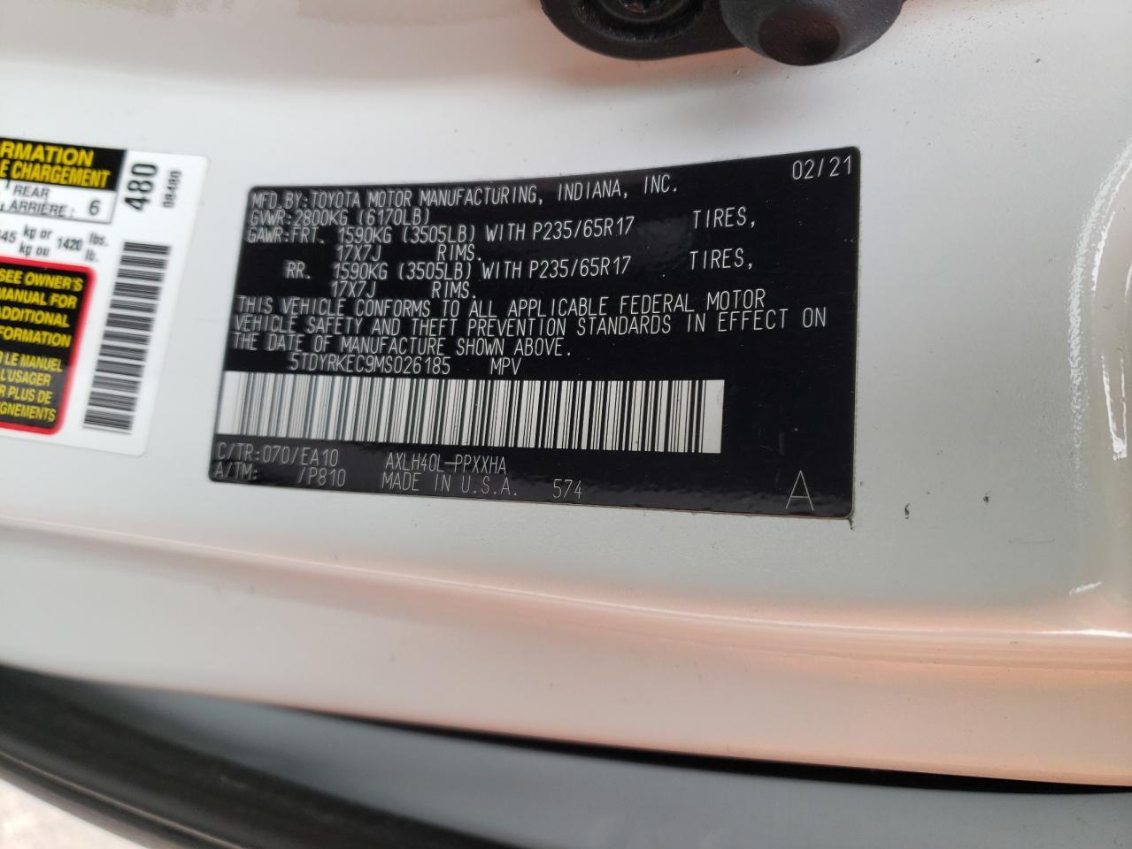 5TDYRKEC9MS026185 2021 Toyota Sienna Xle