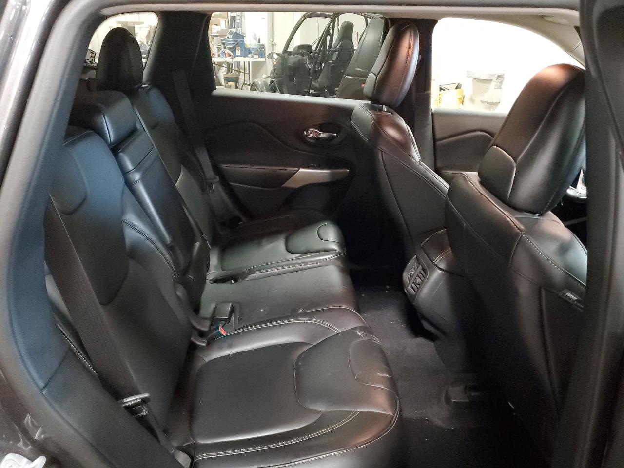 1C4PJMDB7HD227768 2017 Jeep Cherokee Limited