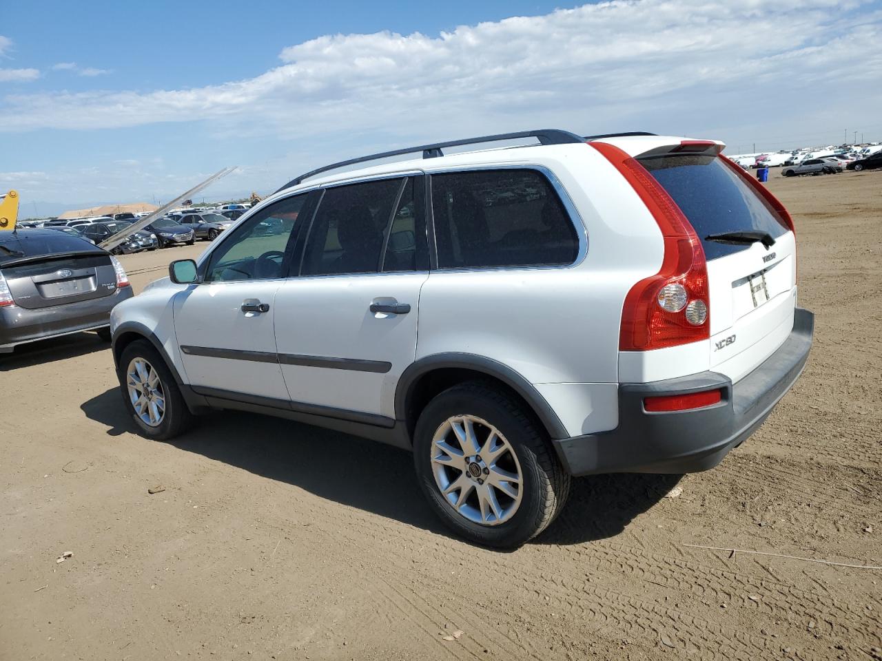 YV1CZ592251163037 2005 Volvo Xc90