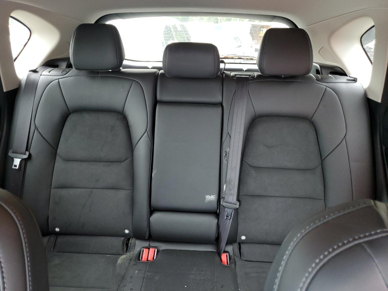 JM3KFACM3K1555380 2019 Mazda Cx-5 Touring