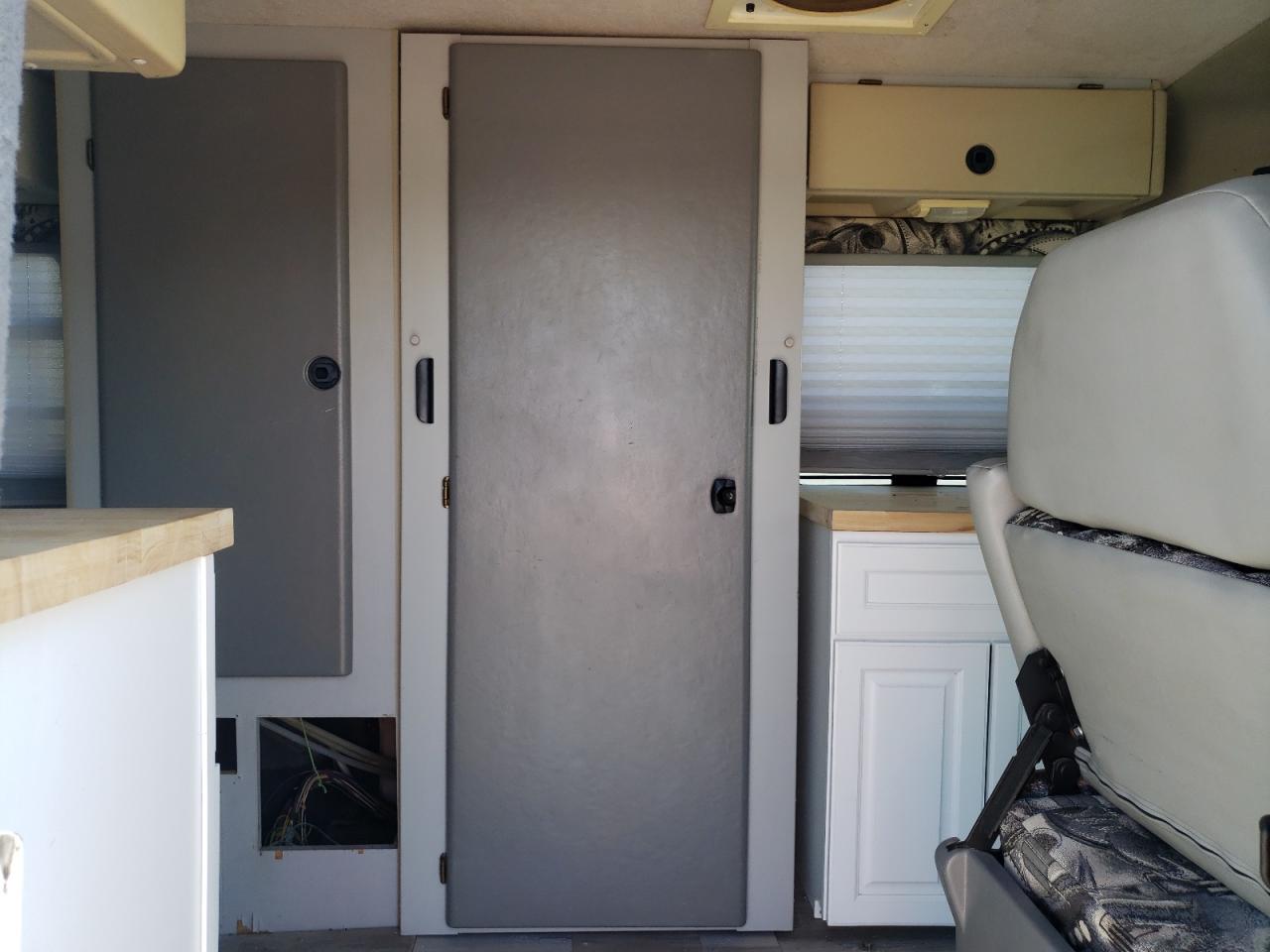 WV3AH2703XH118437 1999 Volkswagen Eurovan