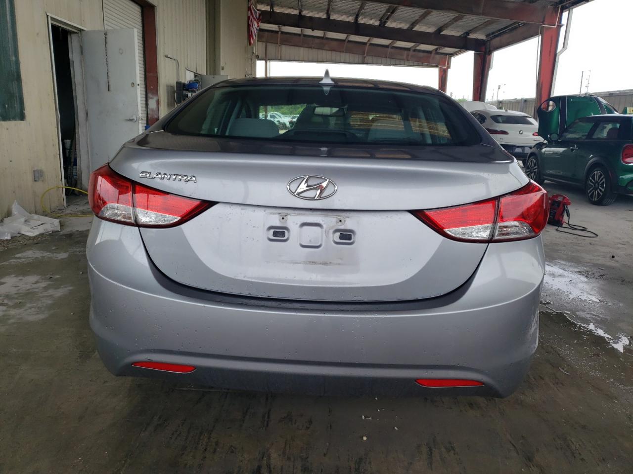 2013 Hyundai Elantra Gls vin: KMHDH4AE6DU666964