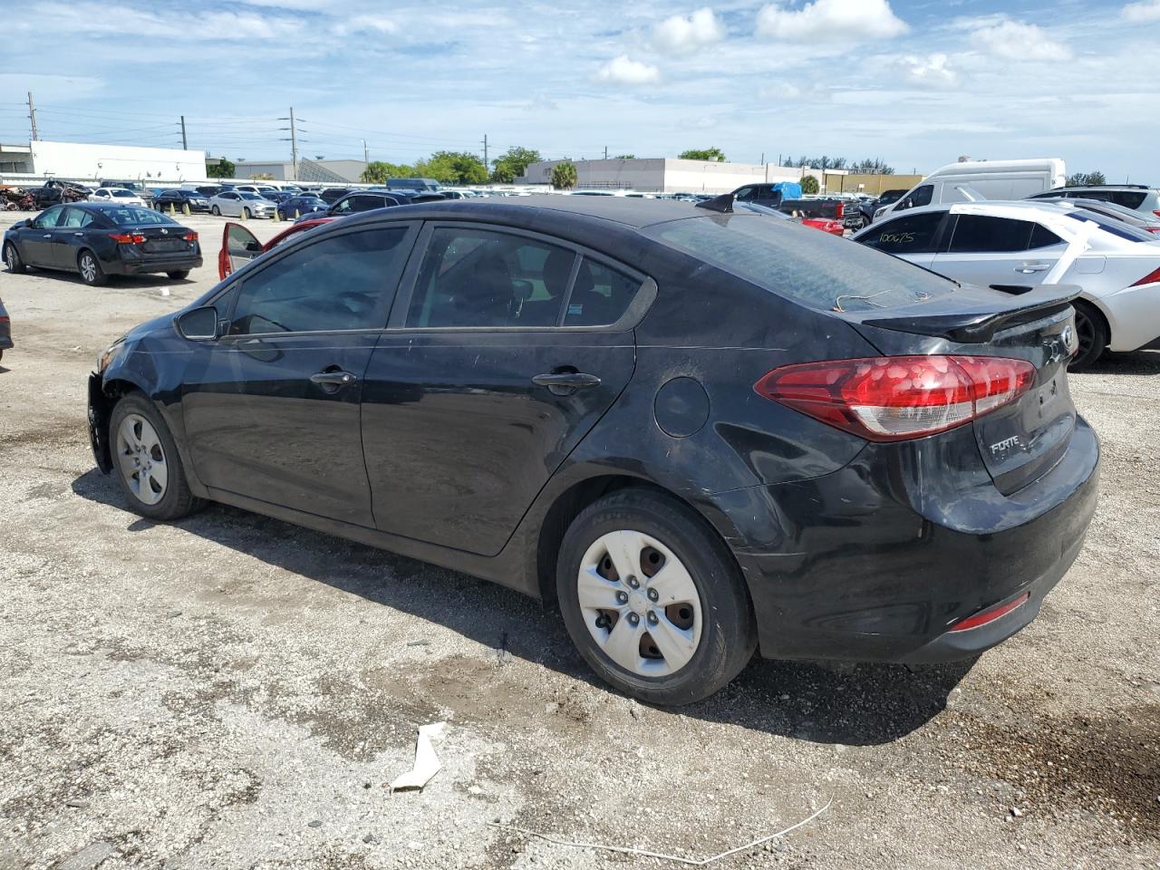 2017 Kia Forte Lx vin: 3KPFL4A73HE138882