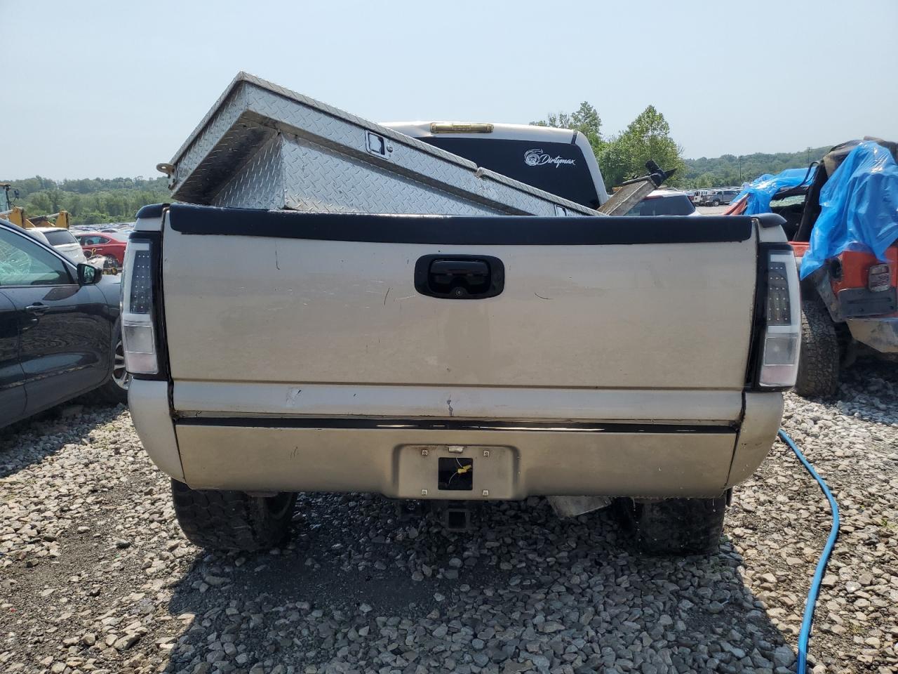 1GTHK23224F213458 2004 GMC Sierra K2500 Heavy Duty