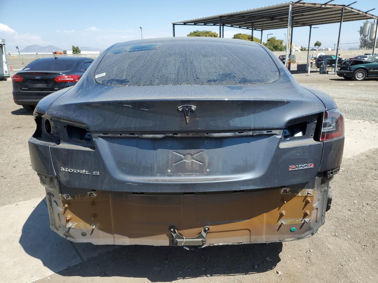 5YJSA1E4XJF273666 2018 Tesla Model S