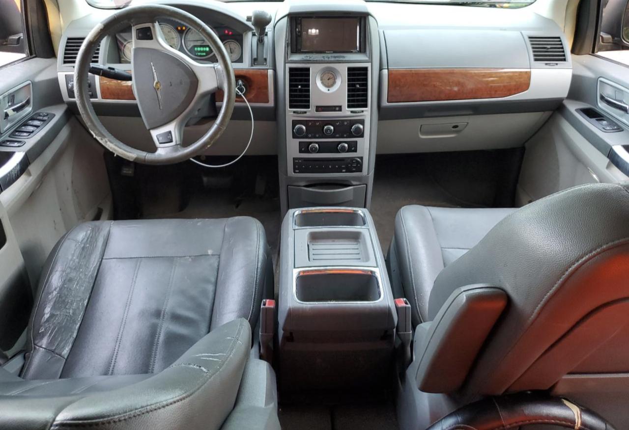 2A8HR54P28R735960 2008 Chrysler Town & Country Touring