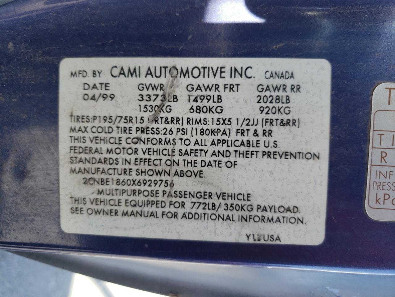 2CNBE1860X6929756 1999 Chevrolet Tracker