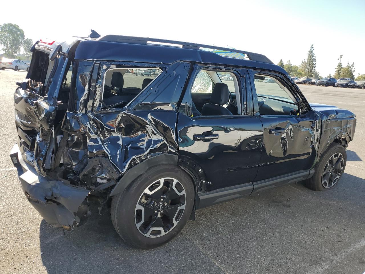 2021 Ford Bronco Sport Outer Banks vin: 3FMCR9C64MRB09442