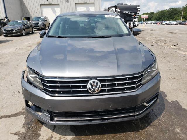 2017 VOLKSWAGEN PASSAT SE - 1VWBT7A37HC013952